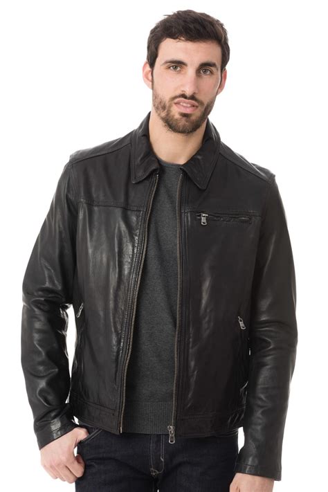 Blouson en cuir en Noir pour homme .